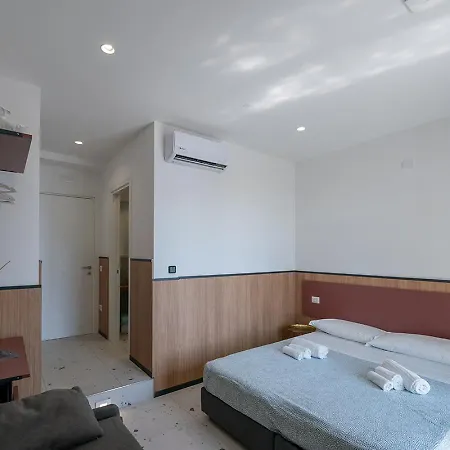 Mia Beverello Pensionat Neapel